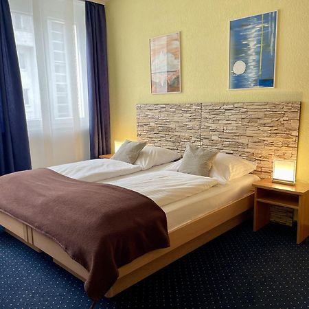Hotel Stadt Hamburg Am Fluss Saarbrücken Kültér fotó